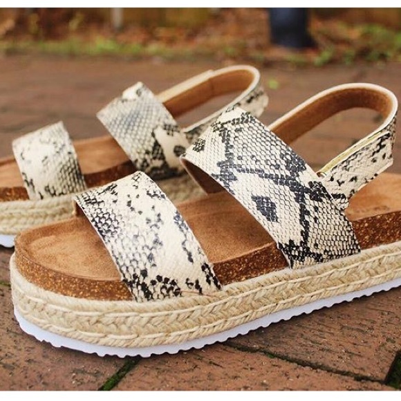 A Mermaid's Epiphany Shoes - LAST! | Dakota | Platform Espadrille Sandals
